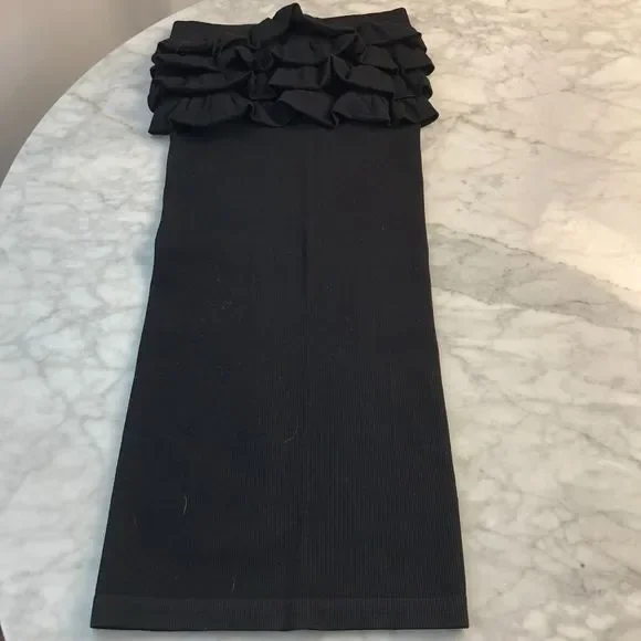 bebe | Dresses | Bebe Black Ruffle Strapless Body Contouring Stretchy Midi  Dress Ps | Poshmark